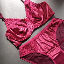 ست شورت و سوتین مخمل مدل الماس