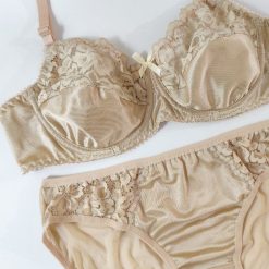 ست شورت و سوتین ساتن استرج ژوبین مدل یاس رنگ شیری