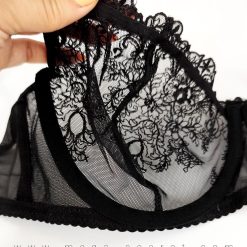 ست شورت و سوتین تورگاز گلدار ترکیبی با گیپور