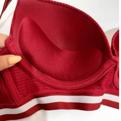 ست سوتین اسفنجی کبریتی با طراحی نیمه جک‌دار، پارچه نرم و لطیف کبریتی، همراه شورت هماهنگ مناسب استفاده روزمره و مهمانی