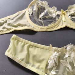 ست شورت و سوتین زنانه تی ار تی مدل گلستان زرد