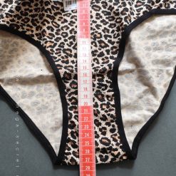 شورت زنانه نخی میسپل مدل لئوپارد طرح پلنگی