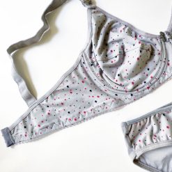 ست شورت و سوتین نخی دولایه زنانه مدل ستاره‌های کهکشانی