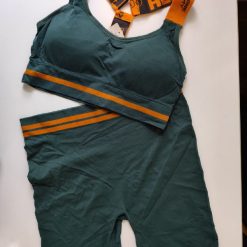 ست نیم‌تنه و شلوارک بایکرز ورزشی سبز