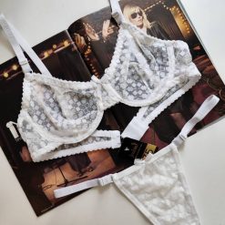 ست شورت و سوتین توری زنانه برند ژوبین مدل حبه قند مخملی فنردار