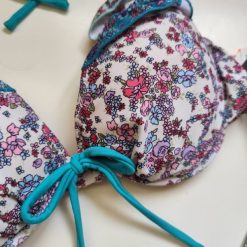 ست مایو سه تکه دامنی زنانه وارداتی مدل تمشک رنگ سفید