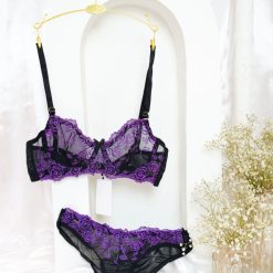ست شورت و سوتین زنانه تورگاز مدل بنفشه تاریکی رنگ مشکی