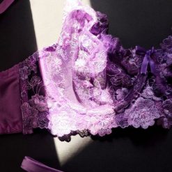 ست شورت رگلاژدار و سوتین تورگاز برندTRT مدل بنفشه ایتالیا