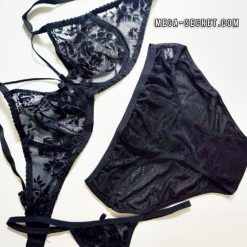 ست سه تکه شورت و سوتین زنانه برند ژوبین مدل گل وحشی مشکی