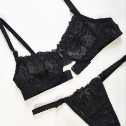 ست شورت و سوتین تورگازتورگاز زنانه ژوبین مدل سیاه بیشه