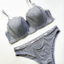 ست شورت و سوتین زنانه اسفنجی کبریتی مدل Virtuous طوسی